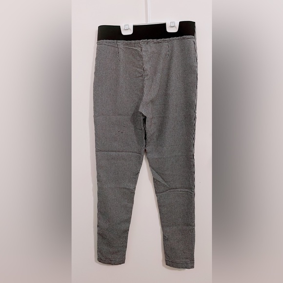 Highwaist stretchable pants printed black and white medium - Picture 2 of 5